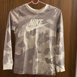 NIKE BOYS TEE LONG SLEEVE